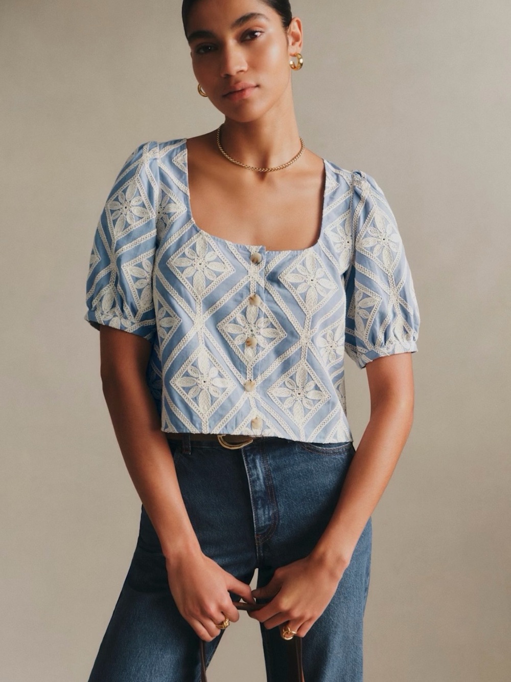 Sezane Laurie Blouse Contrasting Ecru Embroidery On Sky Blue Background - Size 4